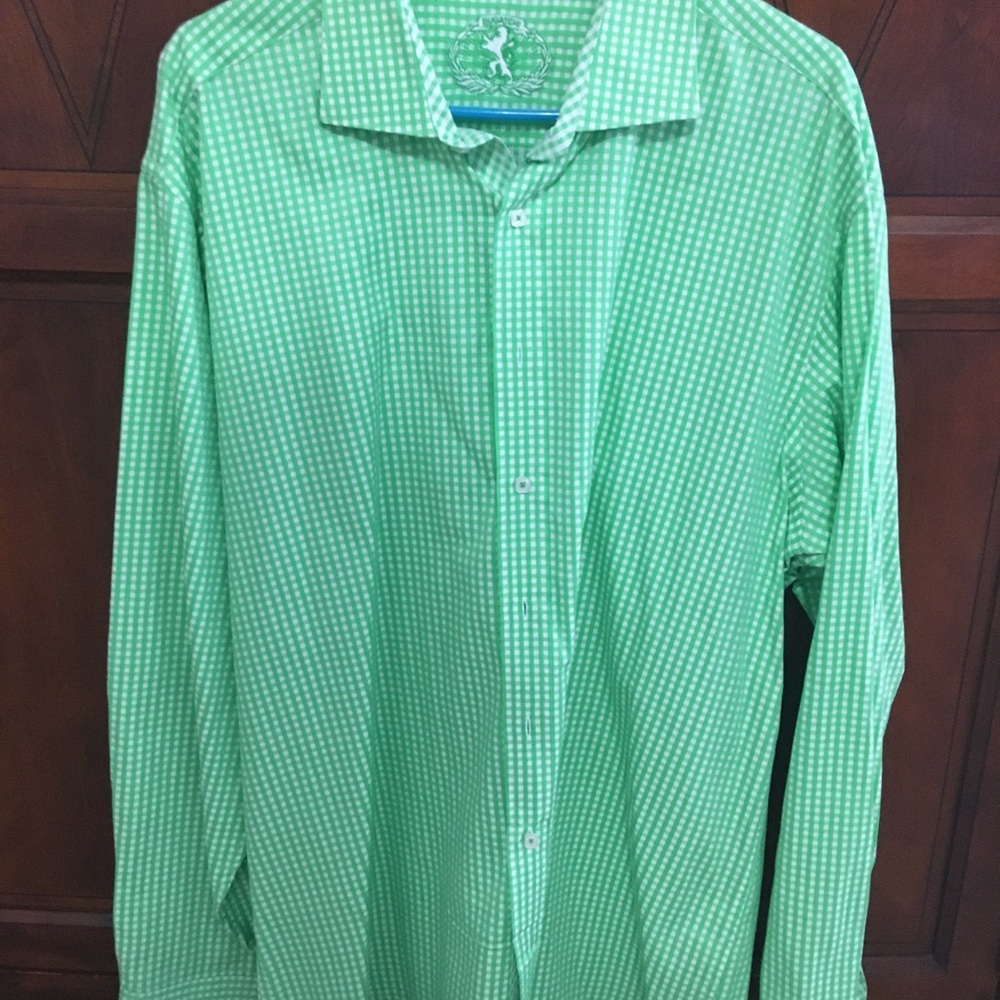 Men’s dress shirt